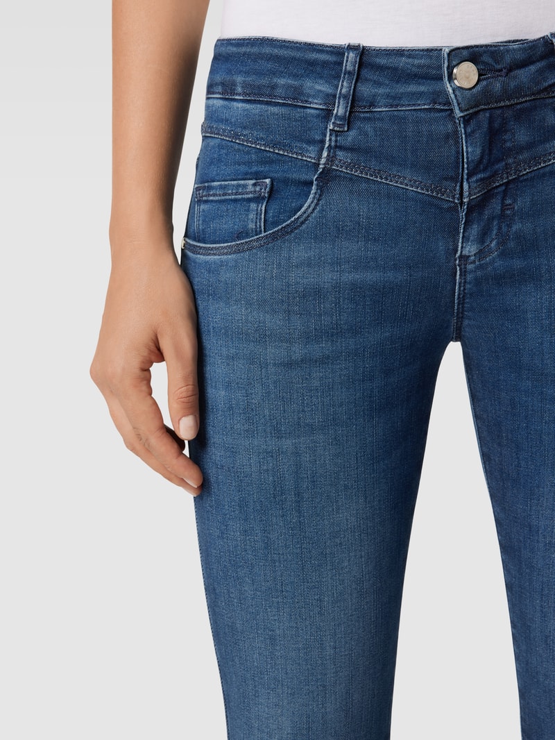 Slim Fit Jeans im 5-Pocket-Design Modell 'ANA' in blau