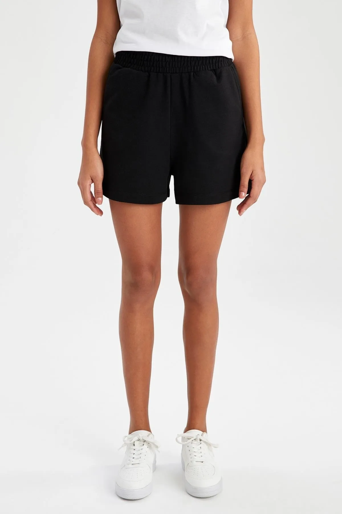 DeFacto  Basic-Shorts mit normaler Passform
