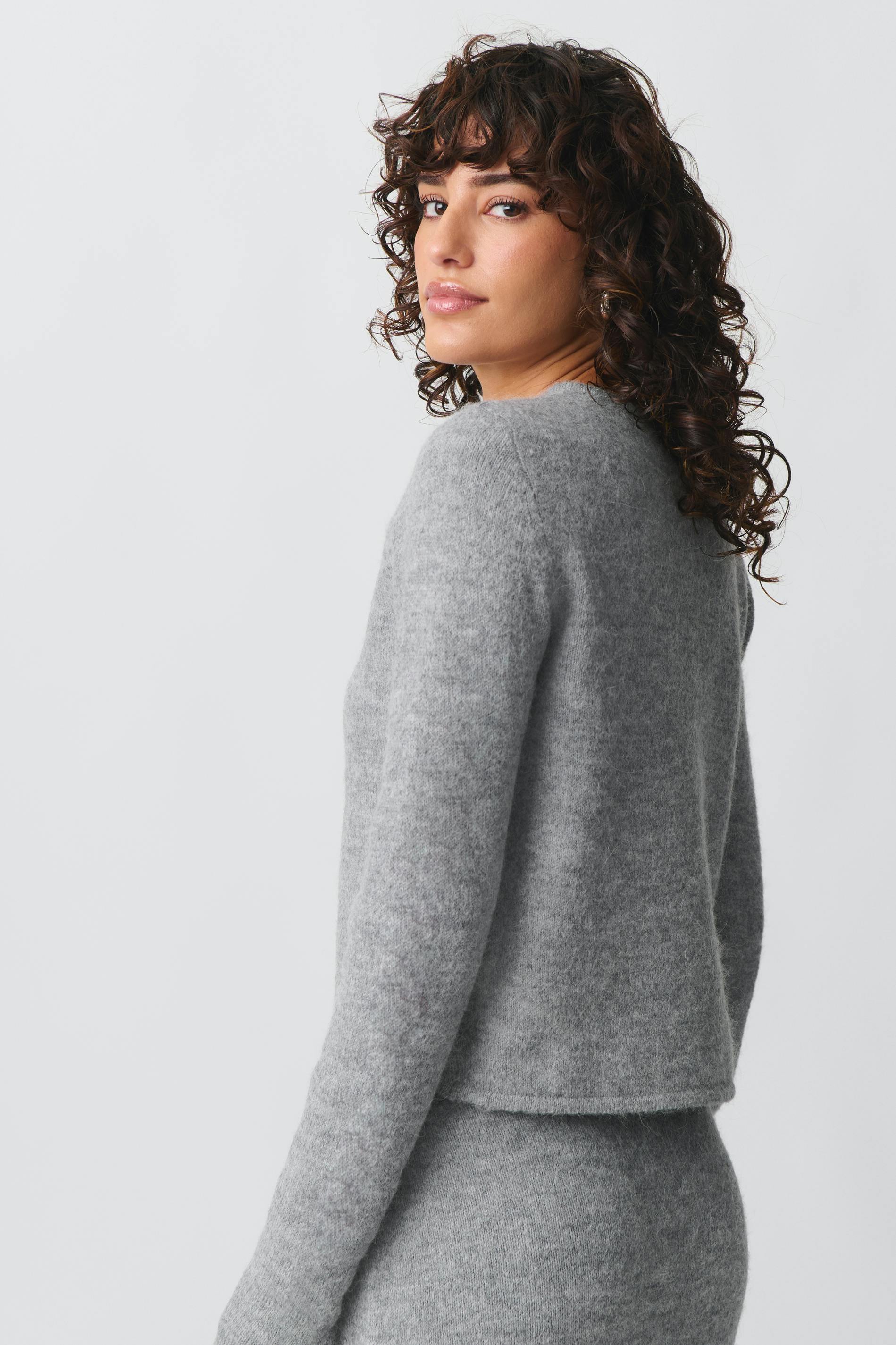 Knitted cardigan