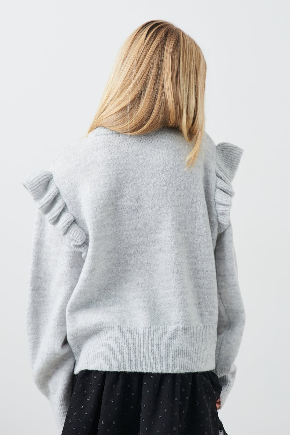 Y knitted frill sweater