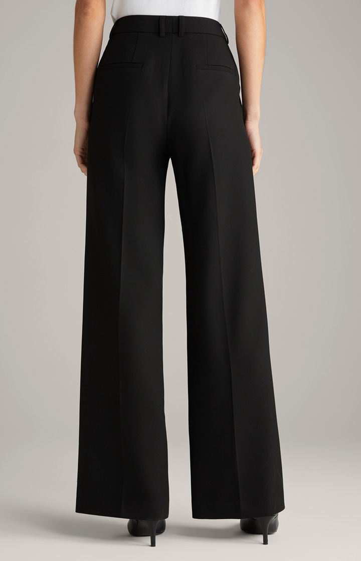 Bügelfaltenhose in Schwarz