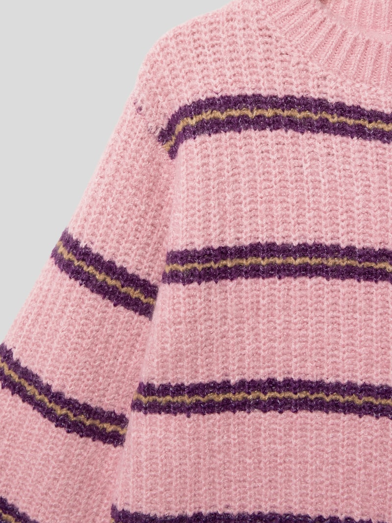 Strickpullover mit Streifenmuster in hellrosa