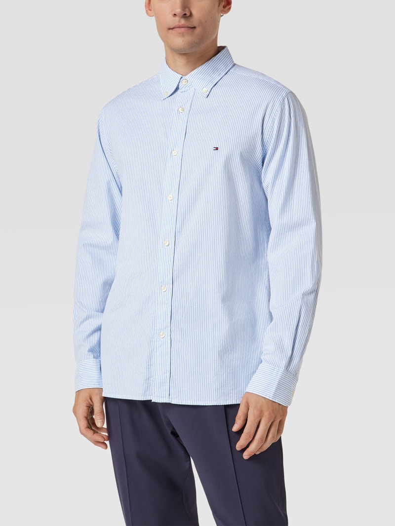 Regular Fit Freizeithemd mit Streifenmuster Modell 'CORE' in hellblau