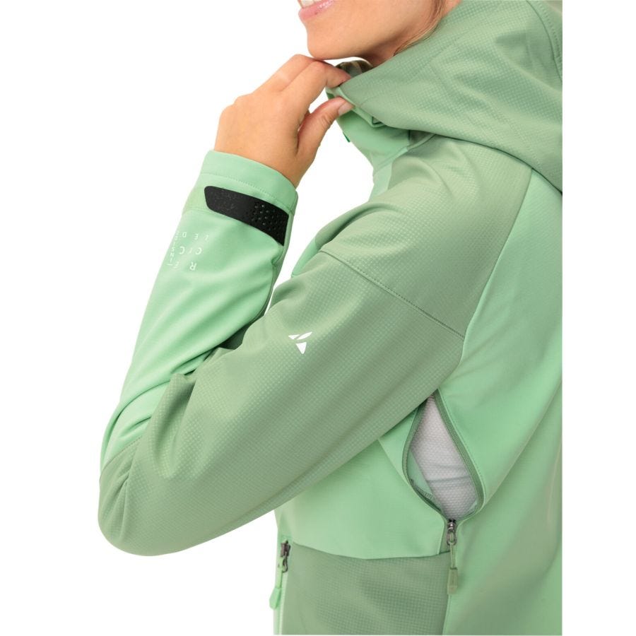 All Year Elope Softshell Jacke Damen