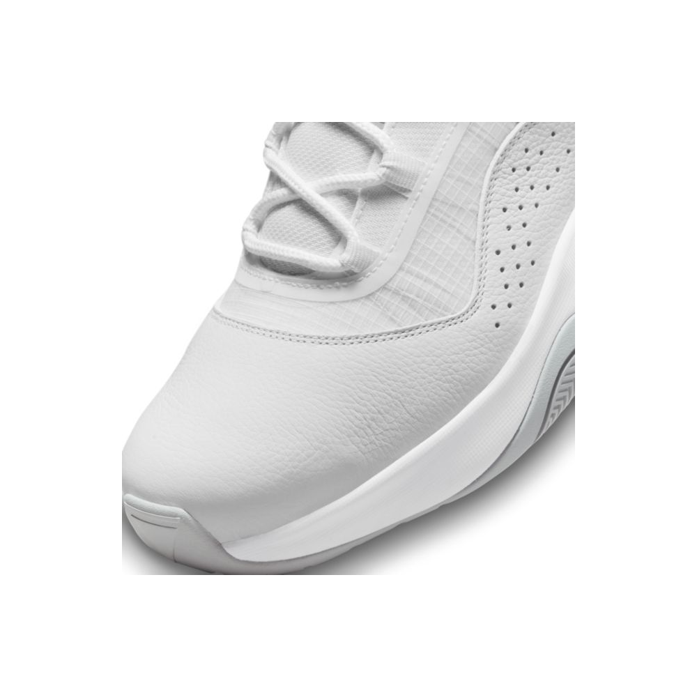 NIKE JORDAN 11 CMFT Low CW0784-101 / weiss