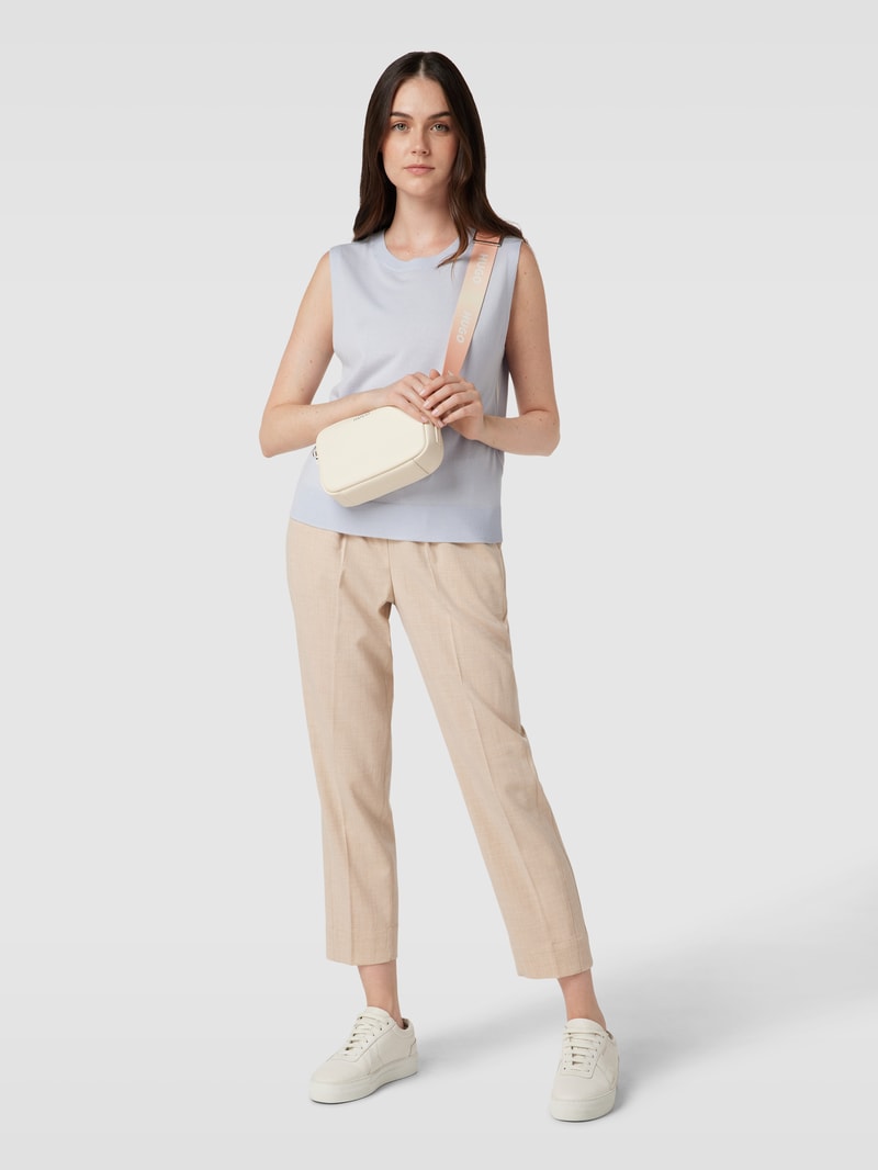 Camera Bag mit Label-Detail Modell 'BEL' in offwhite