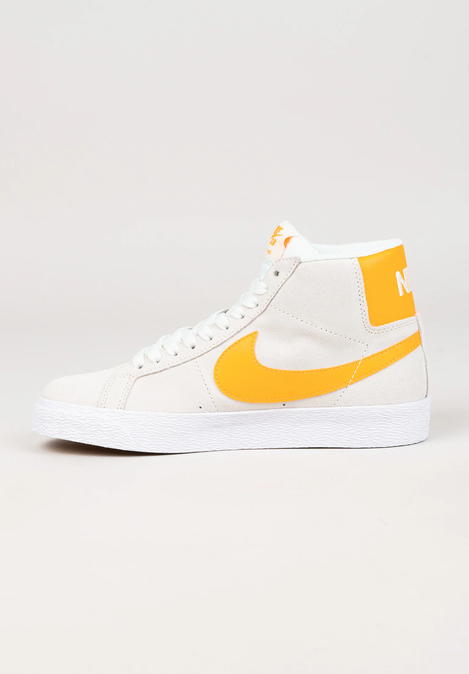 Zoom Blazer Mid