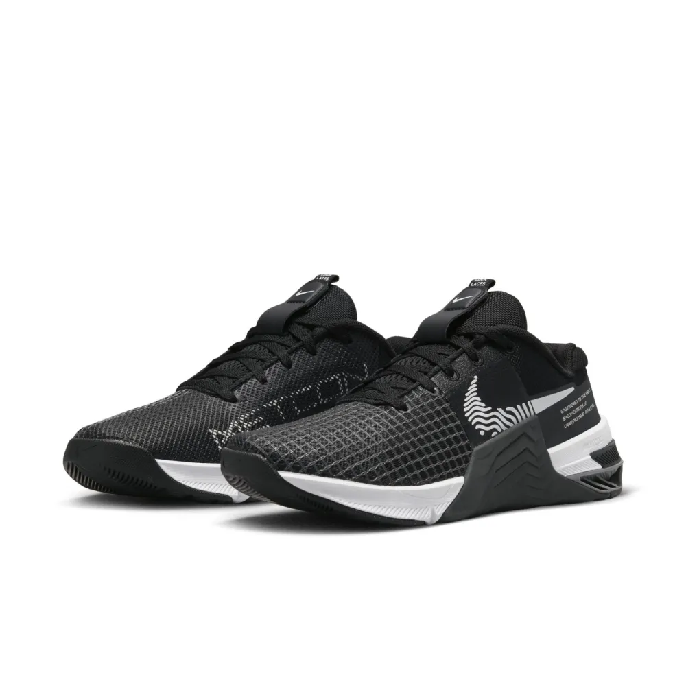 Nike Metcon 8 DQ4679-001 / schwarz