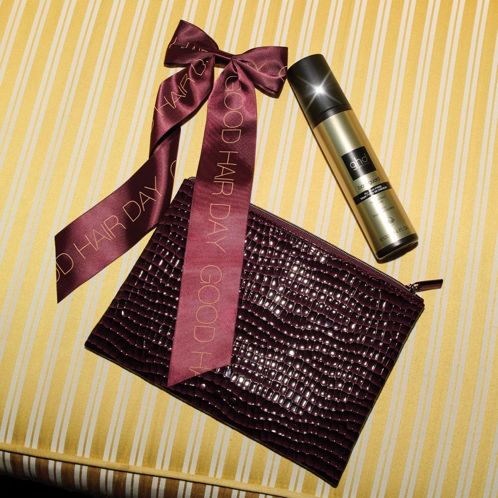 ghd Style poklon set Cherry Chic - Setovi za kosu, sprej za zaštitu od topline, kopče i gumice