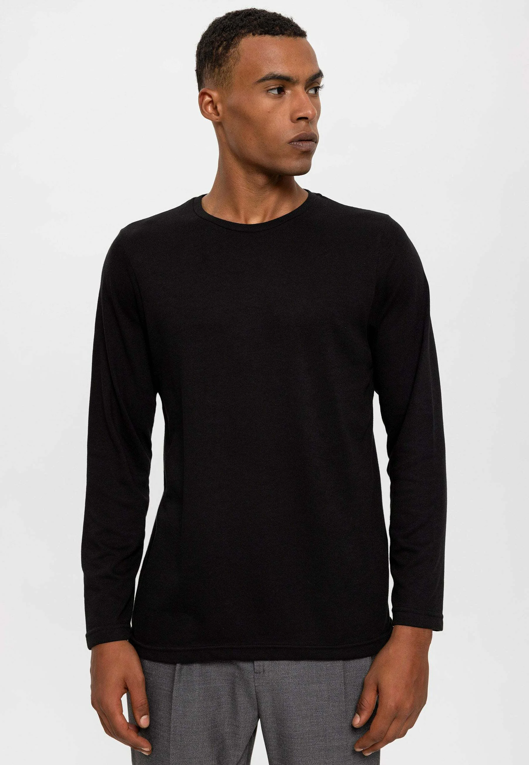 Suéter Antioch CREWNECK