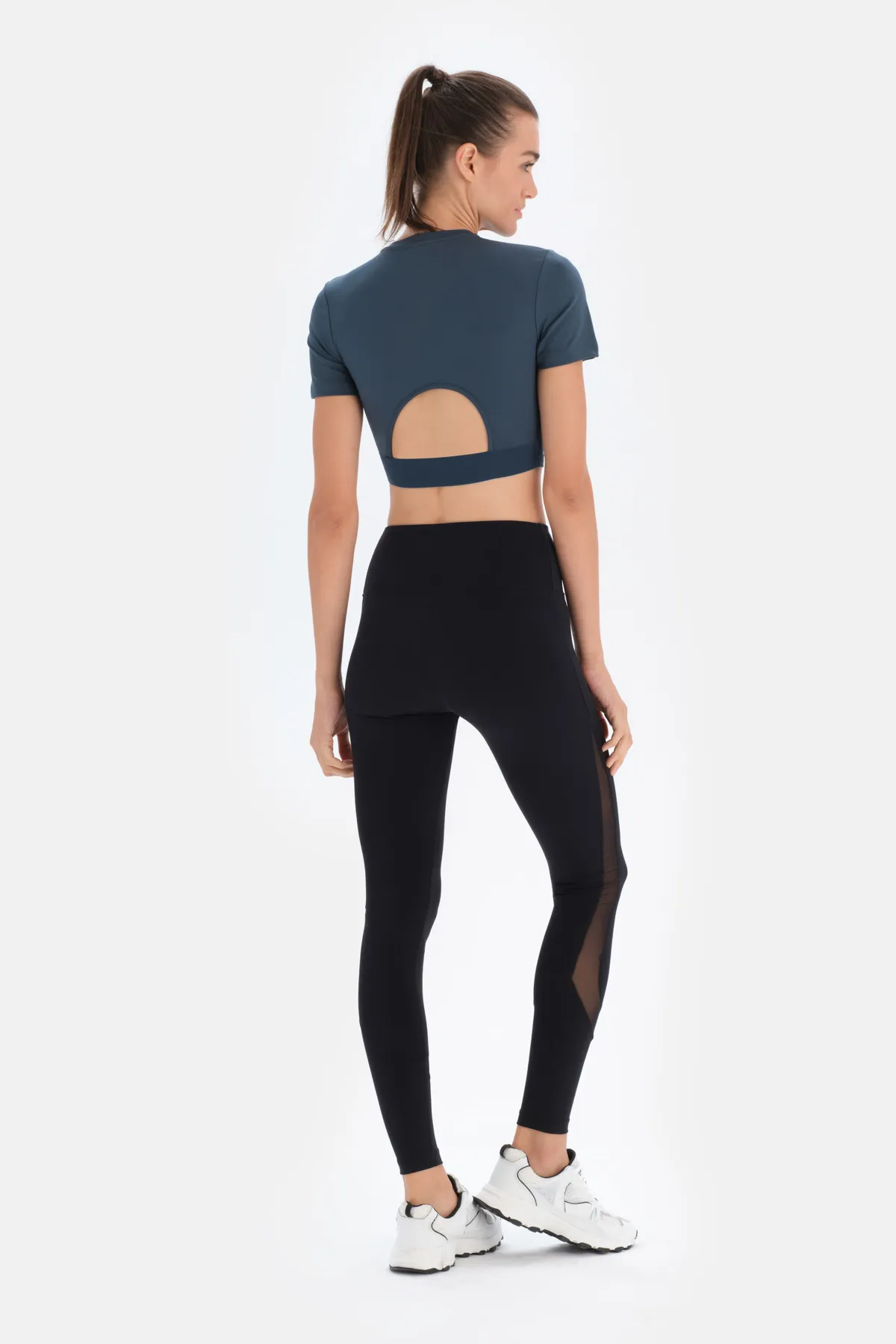 Dagi  Dunkelgrünes Damen-Kurzarm-T-Shirt