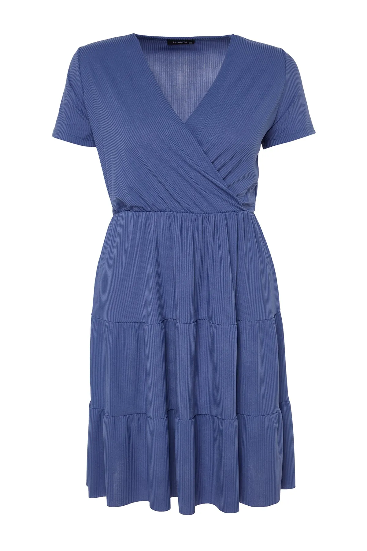Trendyol Curve  Indigofarbenes Volant-Strickkleid mit V-Ausschnitt TBBSS23AH00030
