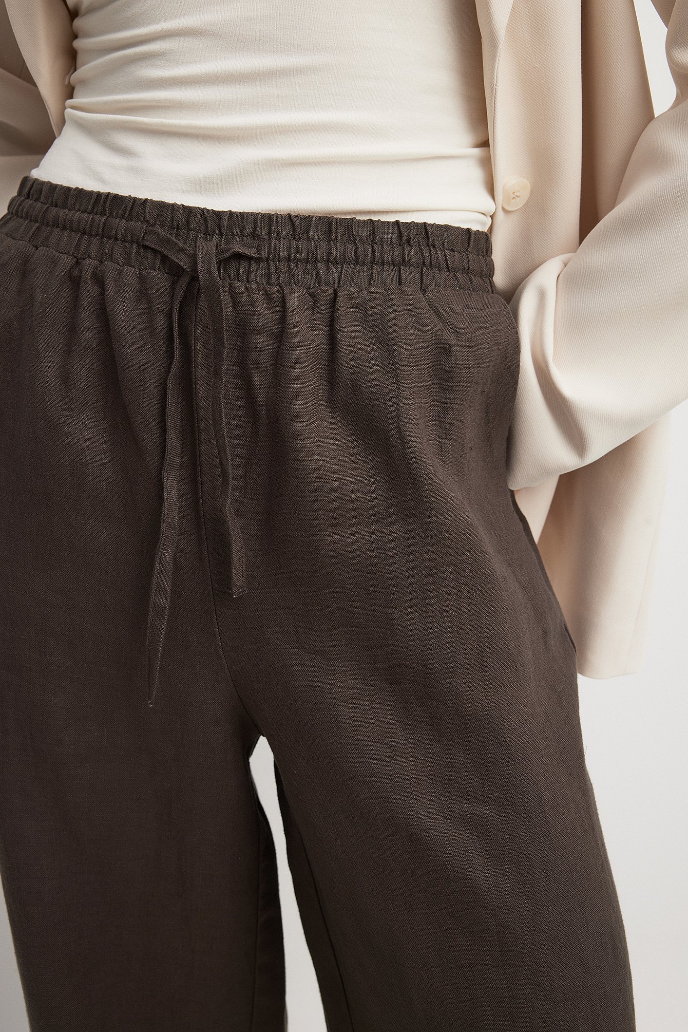 Leinenhose mit elastischem Bund