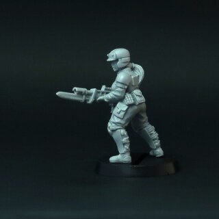 Female Brigade: Soldiers in Melee (28mm) (5)