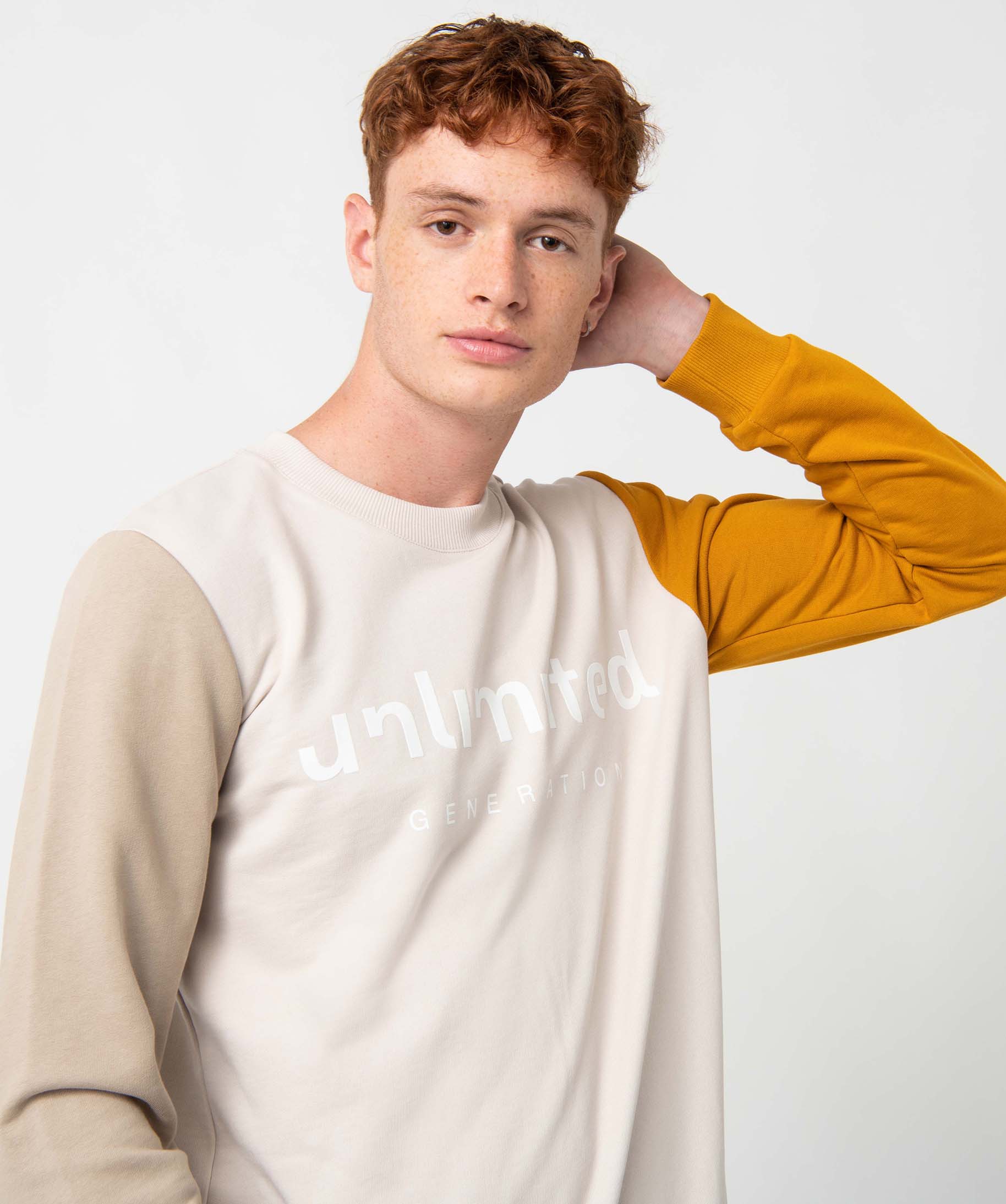 Sweat homme tricolore avec inscription sur le buste gris | GEMO