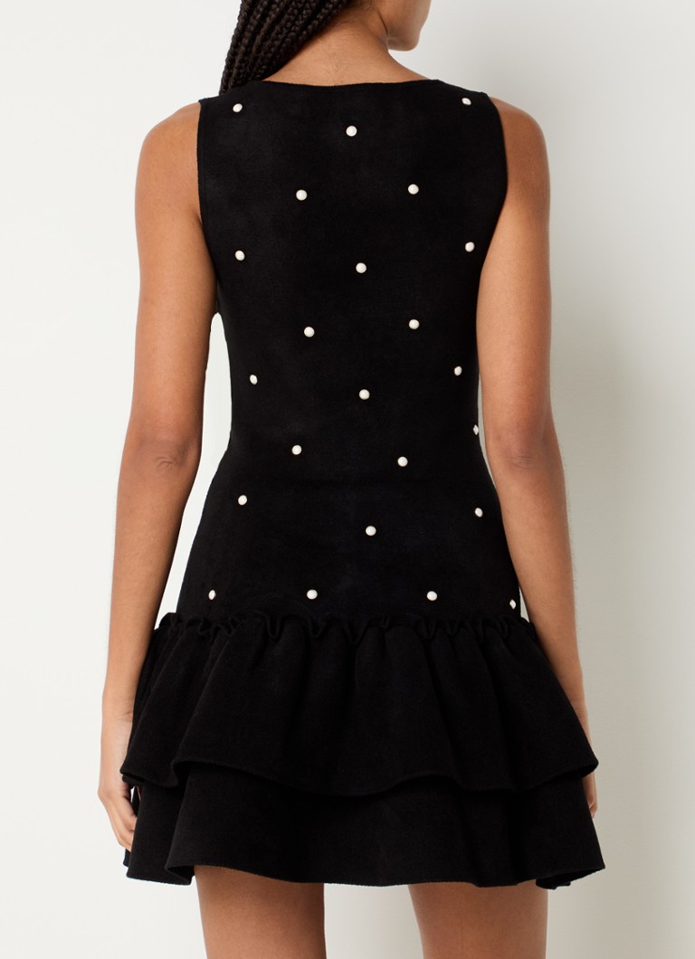 Vestido corto de Sandro adornado con perlas de imitación.