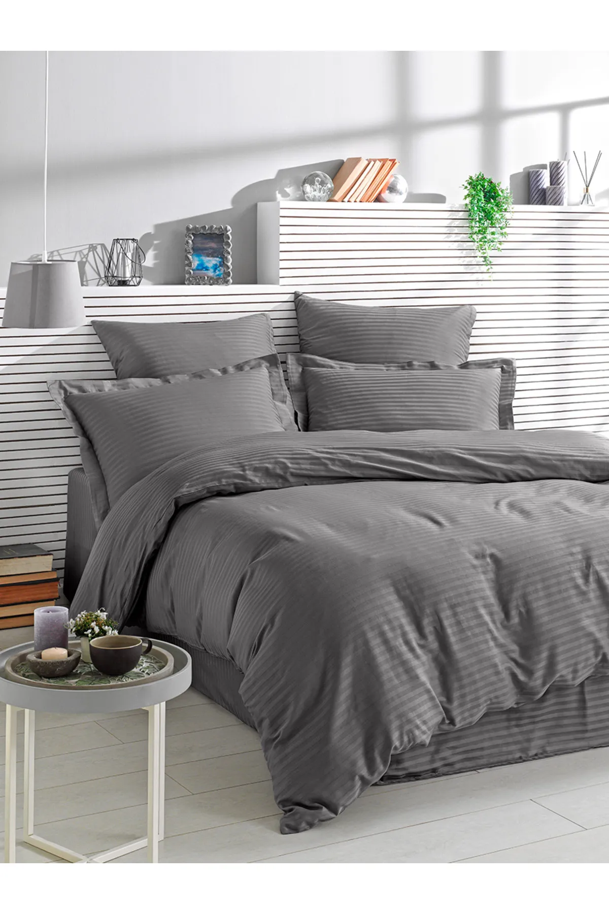 Karna Home  Streifen-gestreiftes Bettbezug-Set aus doppeltem Baumwollsatin, Grau