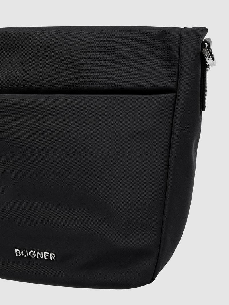 Crossbody Bag mit verstellbarem Schulterriemen Modell 'Klosters Juna' in schwarz