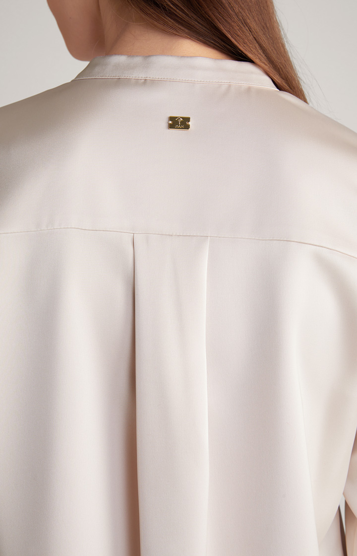 Satin-Bluse in Nude