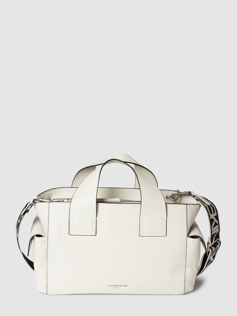 Shopper mit Label-Details Modell 'Sienna' in offwhite