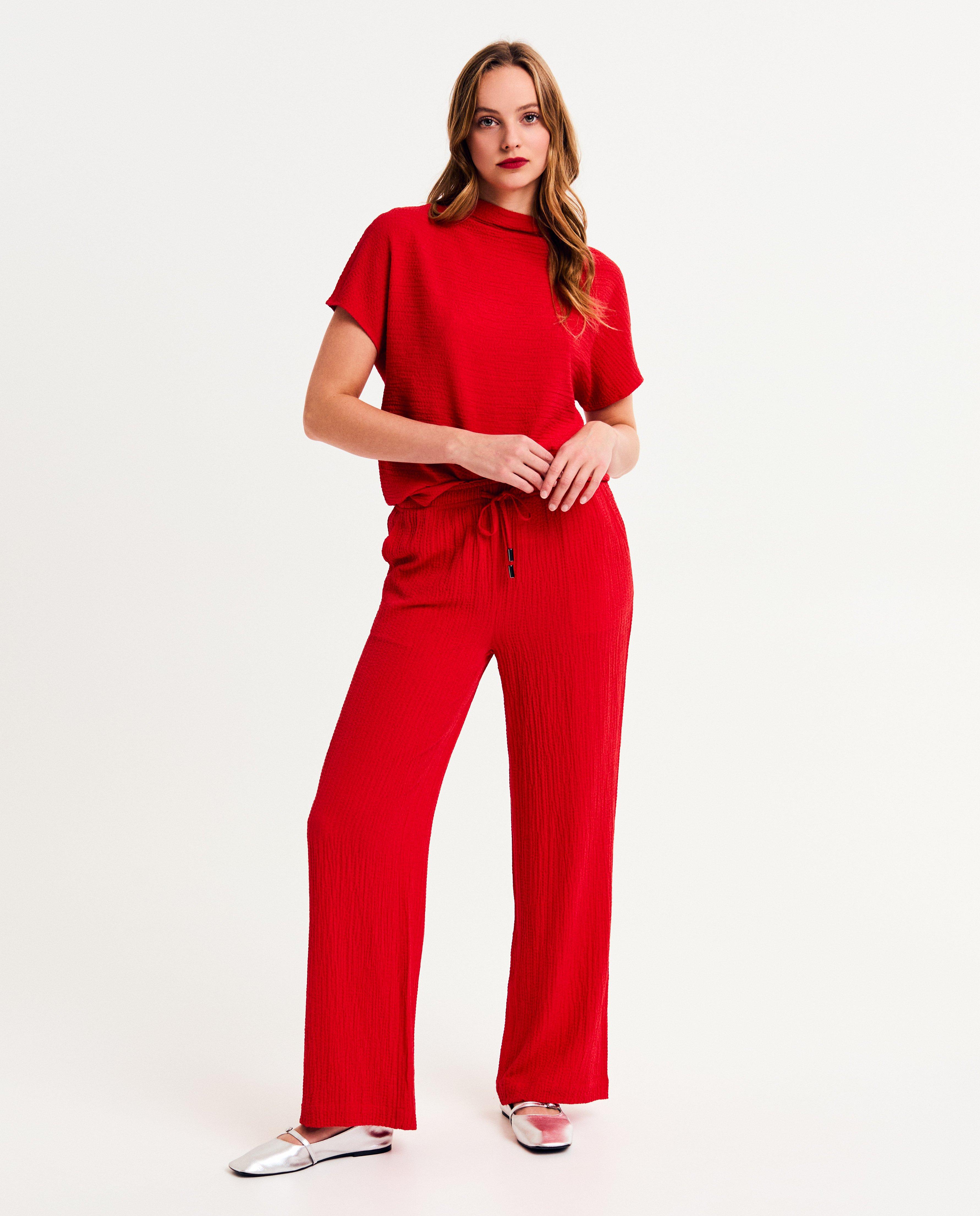Pantaloni Sora Red cu roșu închis texturat