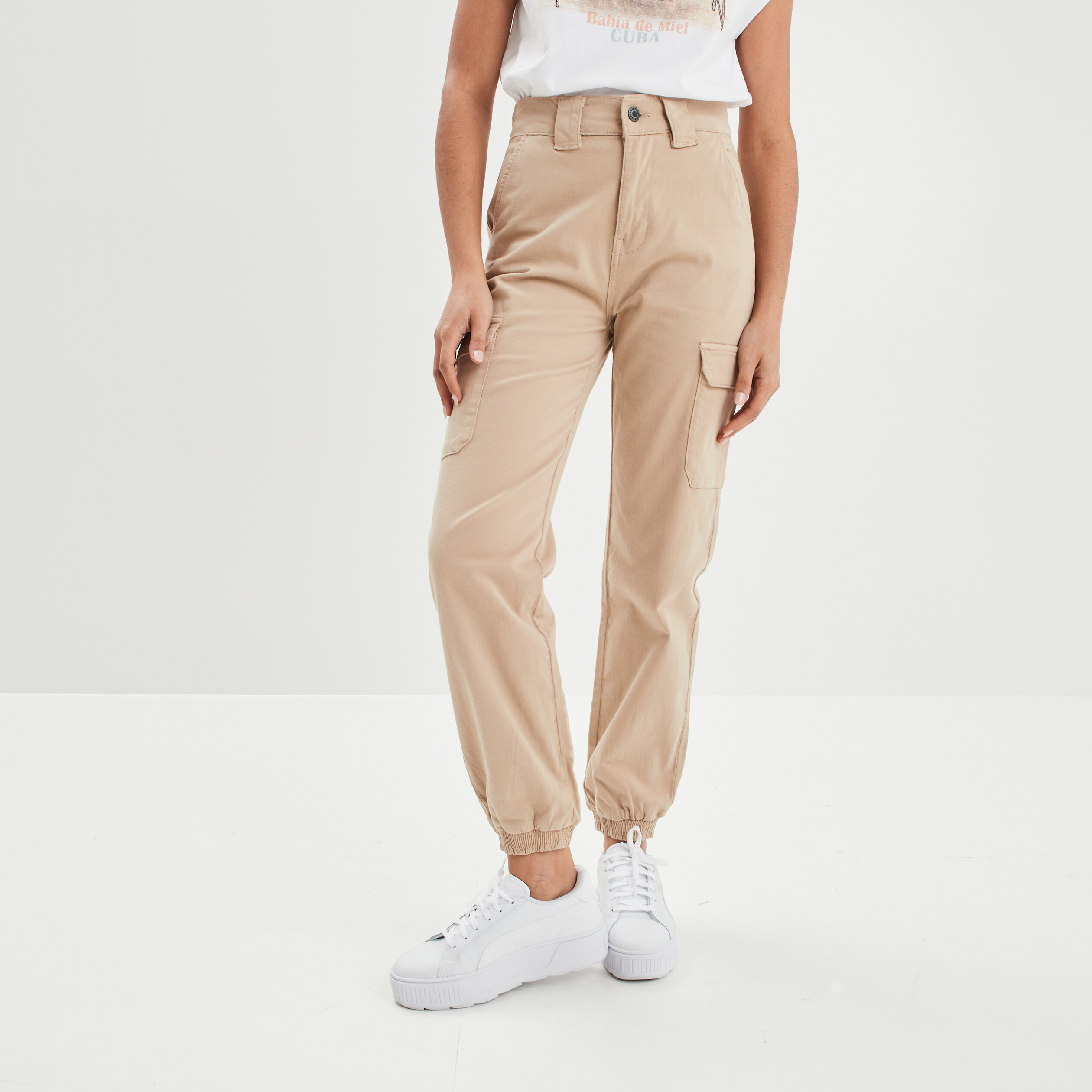Pantalon cargo taille haute sable femme | La Halle