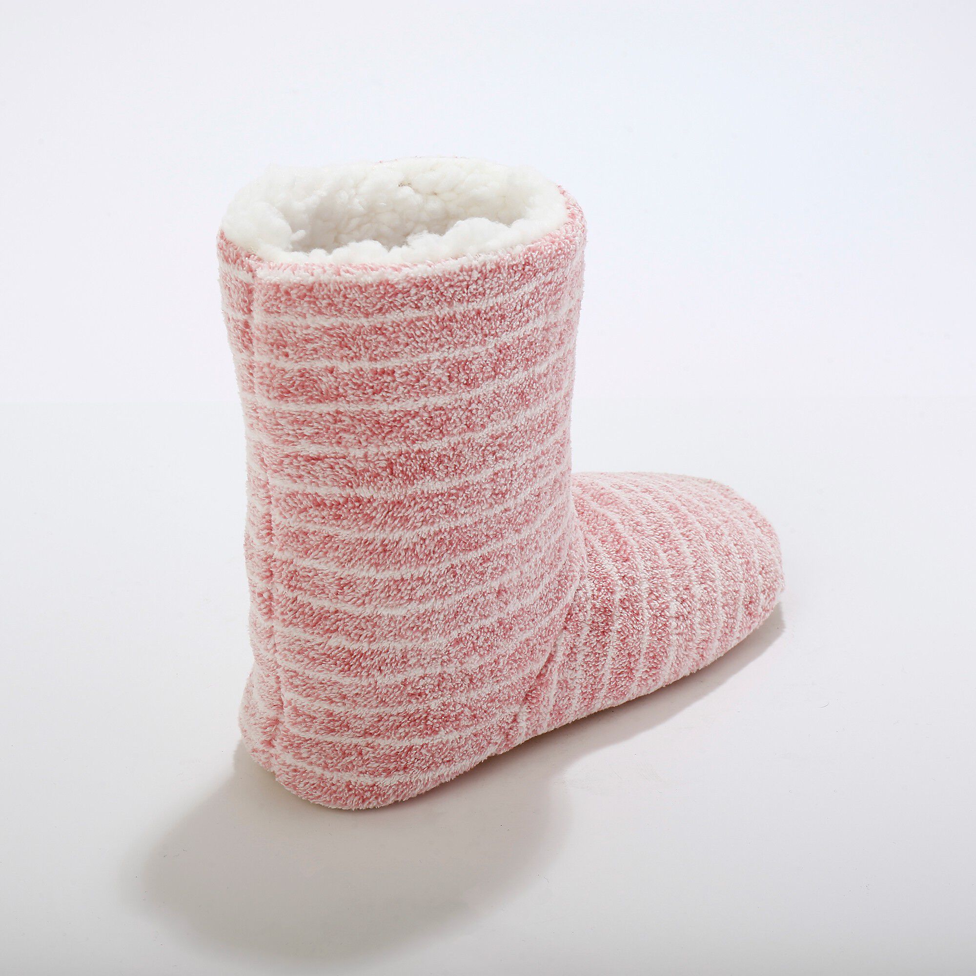 Chaussons bottillons souples fourrés en fausse fourrure