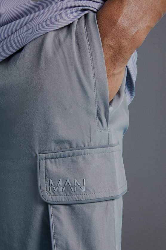 Man Active Shorts mit reflektierendem Detail