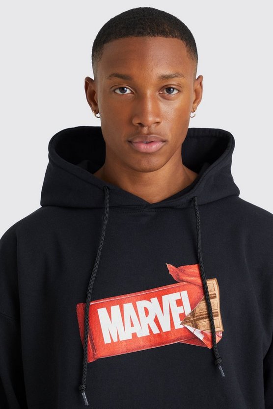Oversize Hoodie mit lizenziertem Marvel Chocolate Print