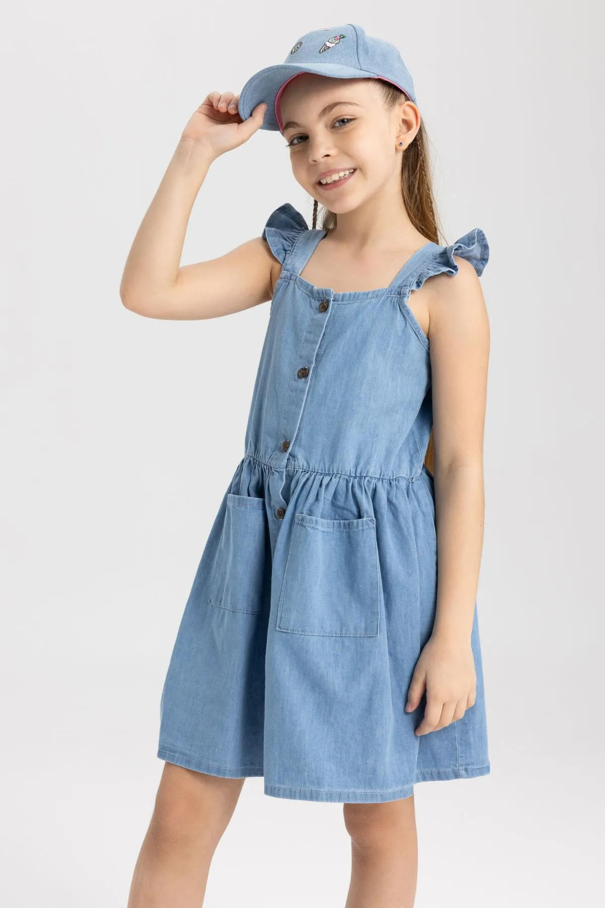DeFacto  Ärmelloses Jeanskleid mit Relax-Fit für Mädchen X9991a622sm