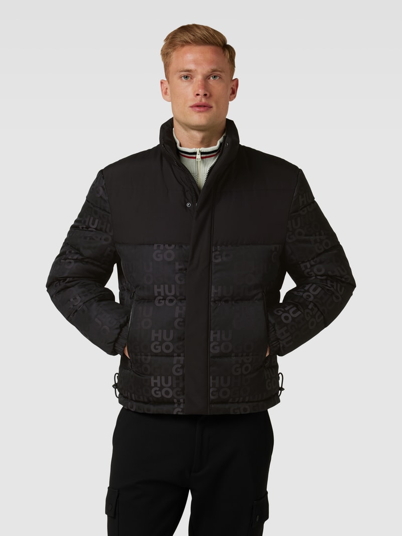 Steppjacke mit Logo-Muster Modell 'BALTO' in schwarz