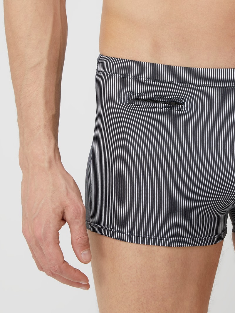 Badehose mit Streifenmuster in schwarz