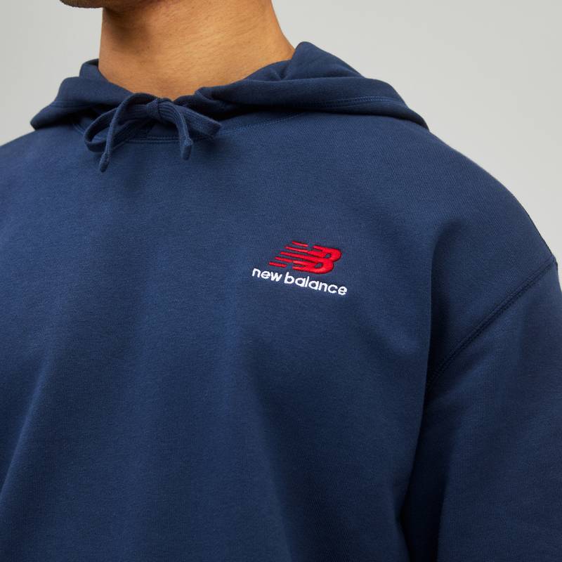 NEW BALANCE Essentials Hoodie