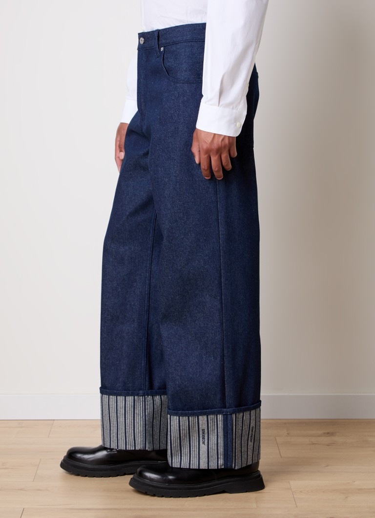 Jean Jacquemus, croială lejeră, spălare închisă