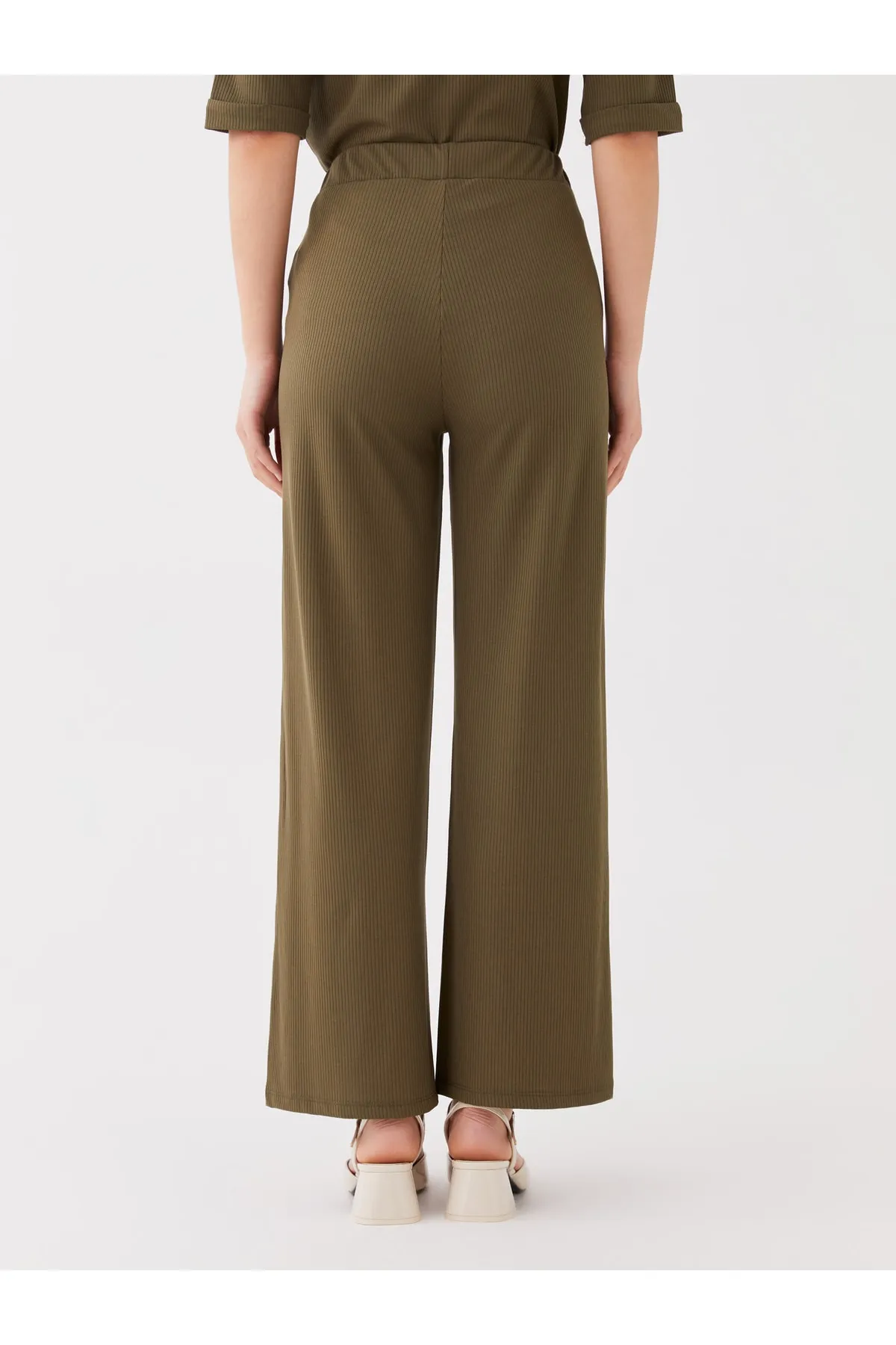 LC Waikiki  Jogginghose - Khaki - Relaxed