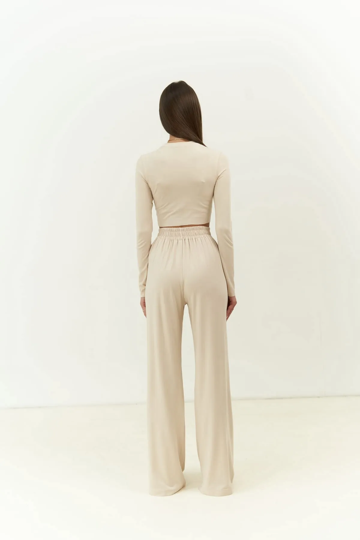 MAİ COLLECTİON  Jany – Langärmliges, beiges Crop-Hosen-Set