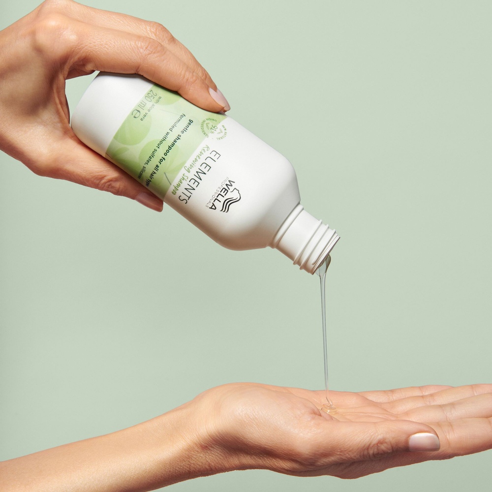 Wella Elements Shampoing Renewing sans sulfate pour tous types de cheveux Shampoing