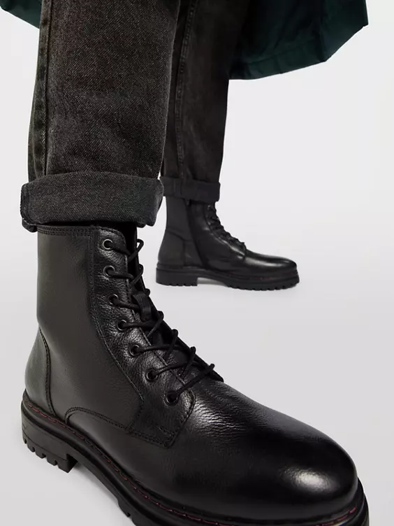 Bench Leder Schnürboots