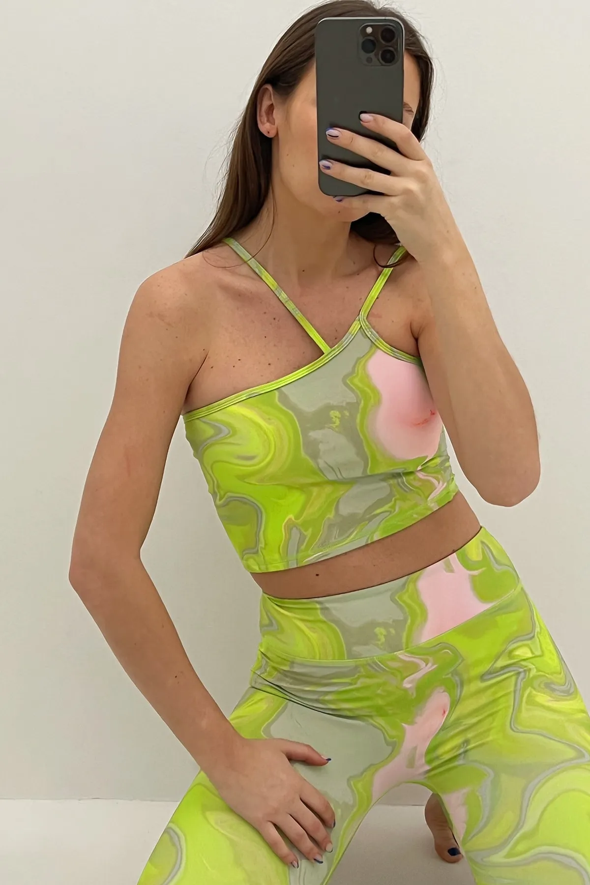 NA-KD  Sport-BH - Grün - Batik