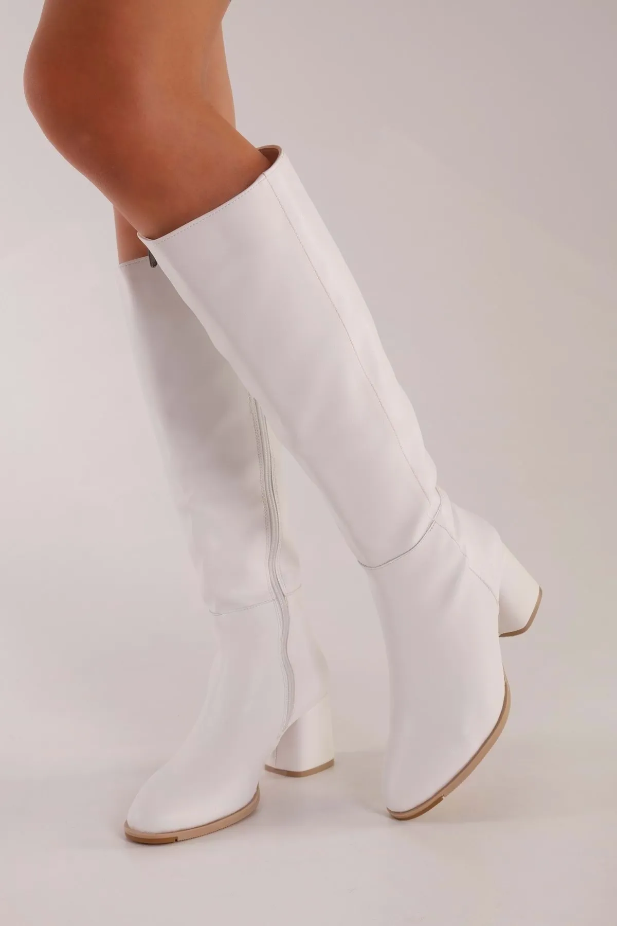 Shoeberry  Kiella White Skin Damenstiefel mit Absatz White Skin