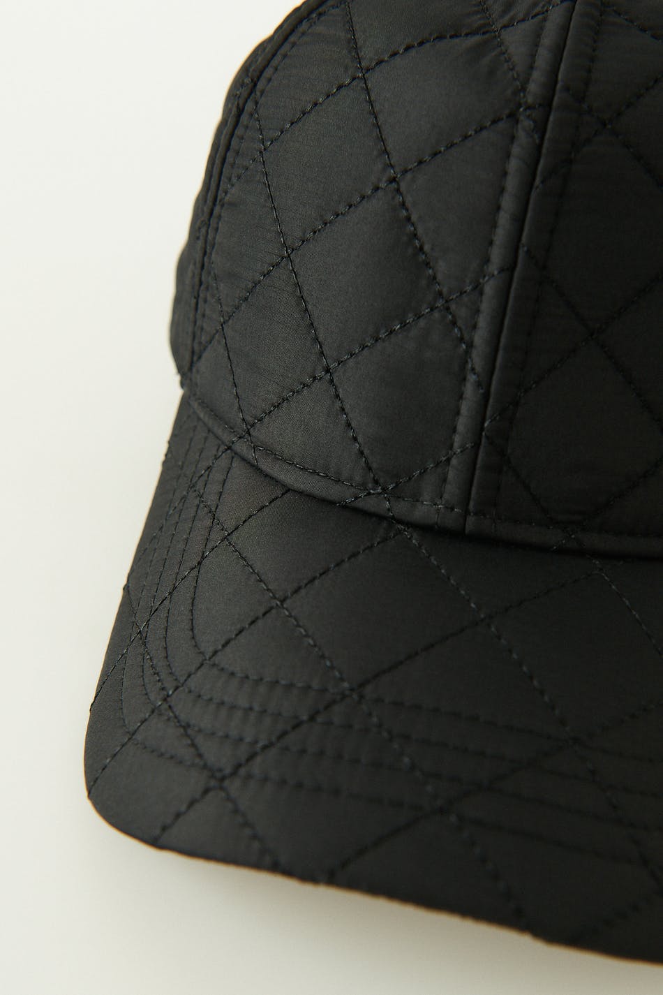 Simone cap