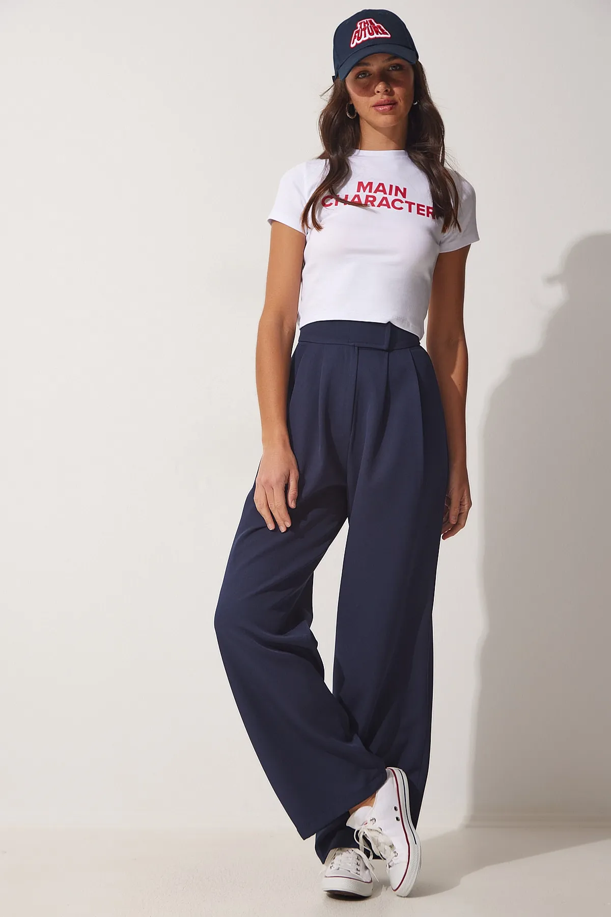 Happiness İstanbul  Marineblaue lockere Hose mit Klettverschluss für Damen YL00001