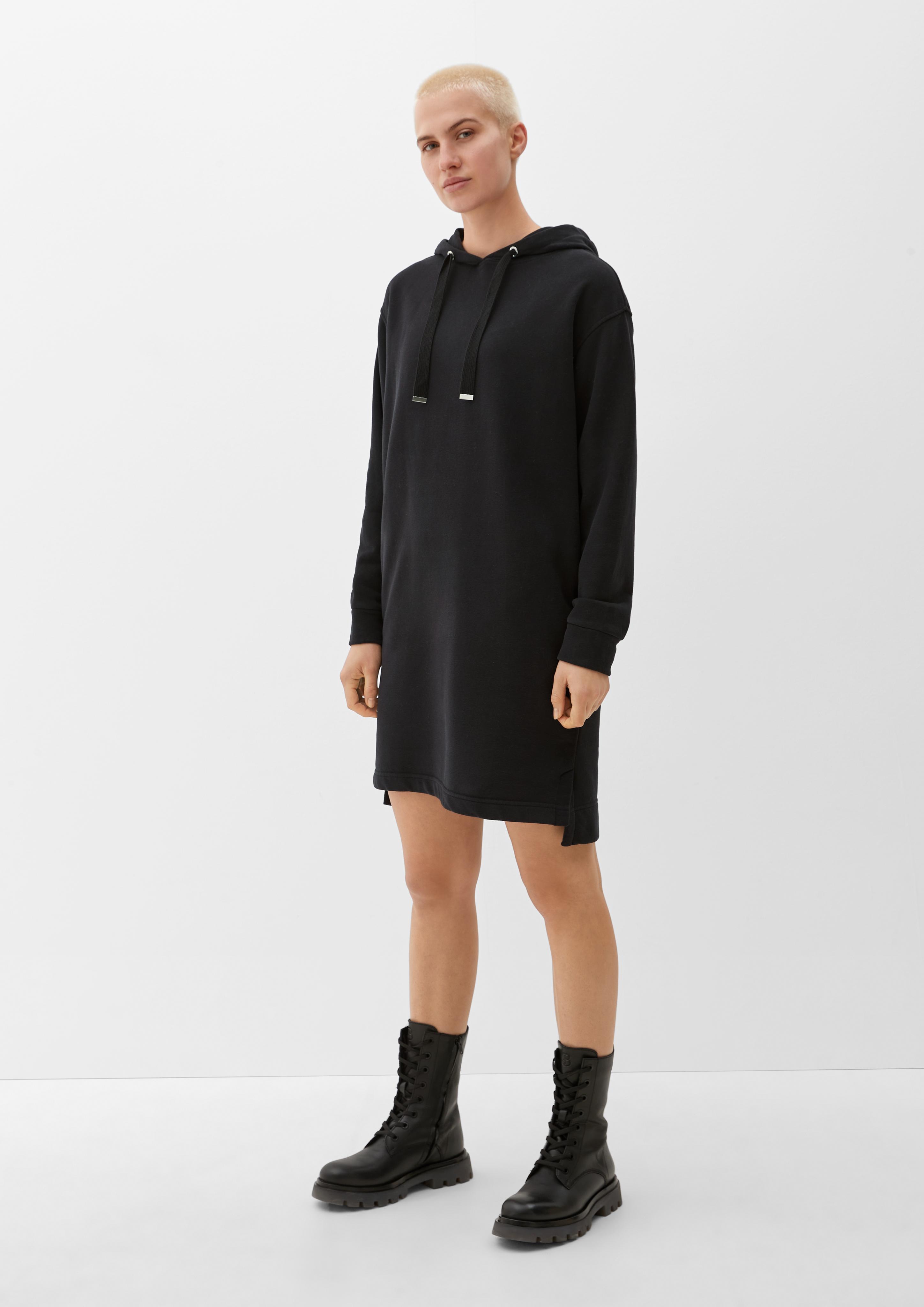 Sweatkleid mit Kapuze  2122560-9999