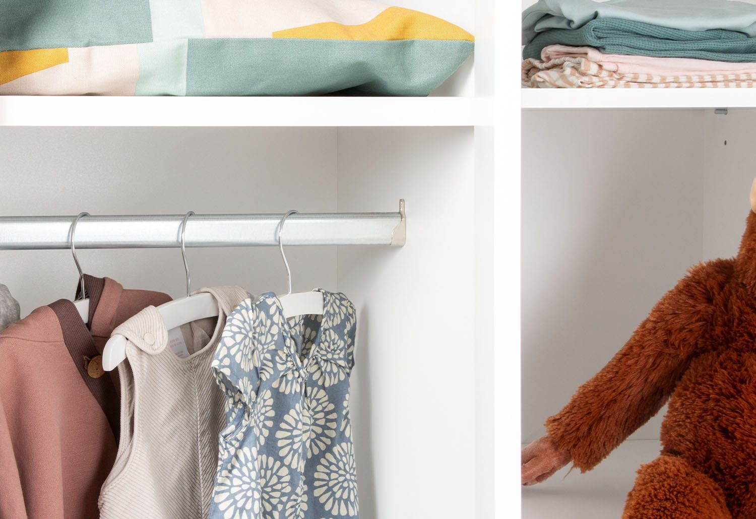 Pinolino® Kinderkleiderschrank Jarle groß 3-türig; Made in Europe