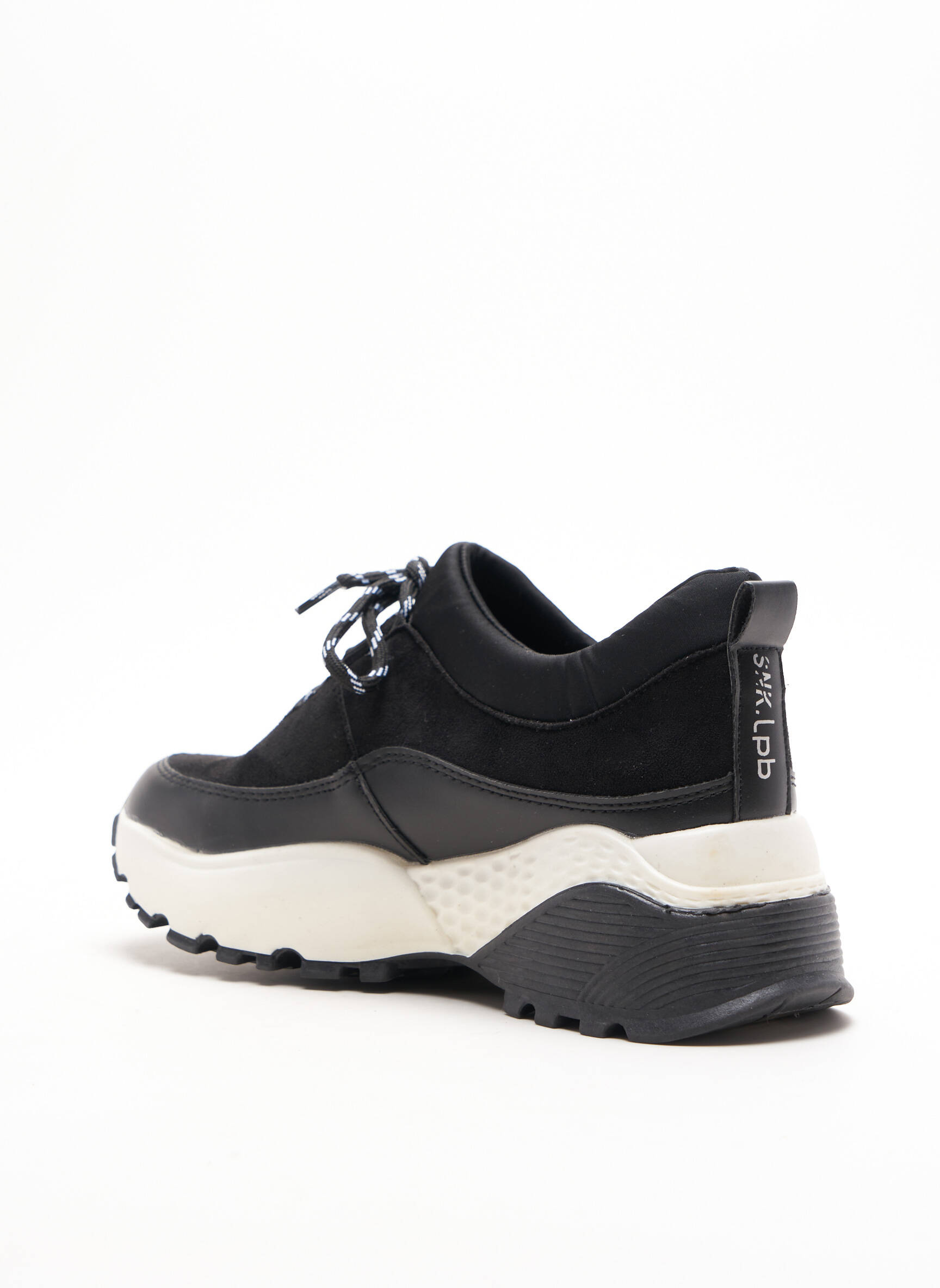 Snk Les P Tites Bombes Baskets Femme couleur noir