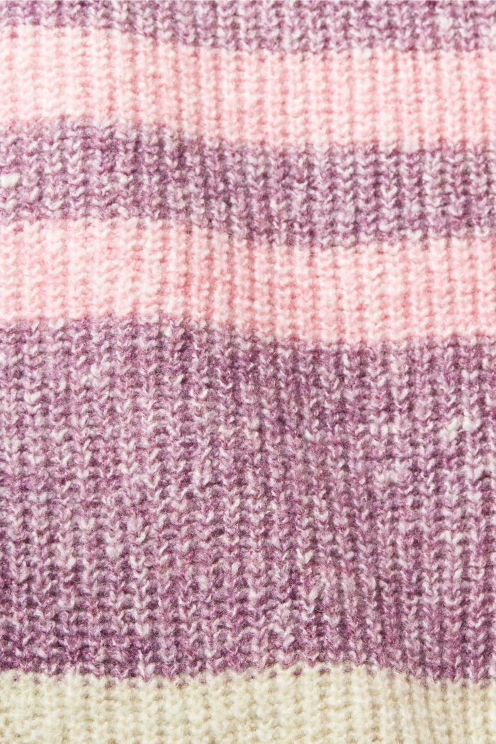 Rollkragenpullover mit Streifen