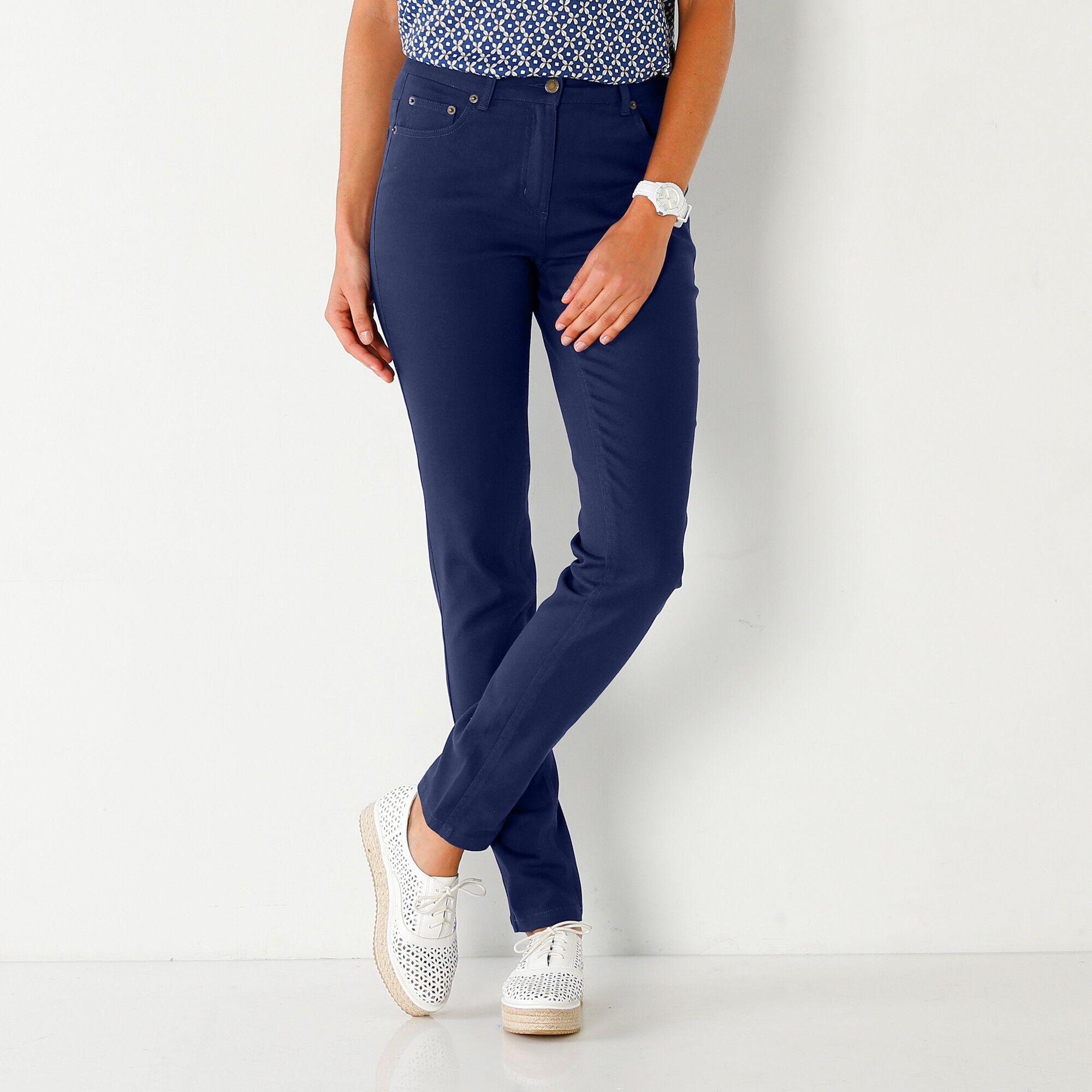 Pantalon fuselé couleur