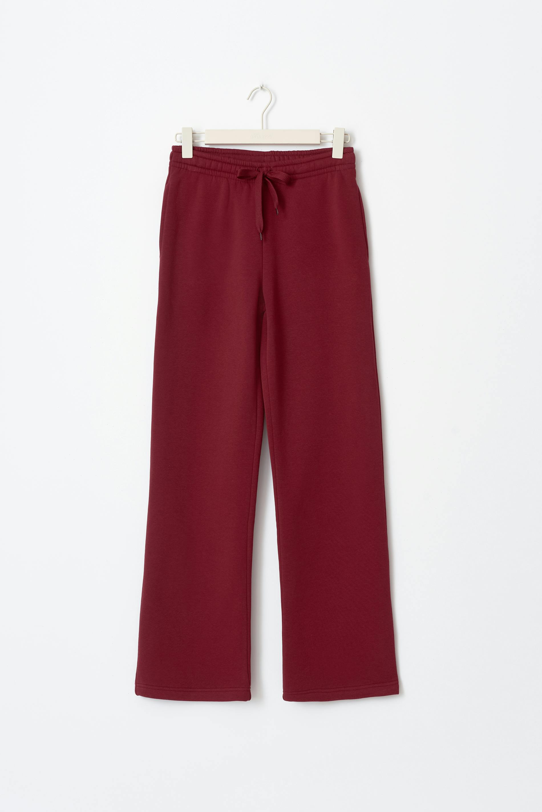 Basic straight sweatpants