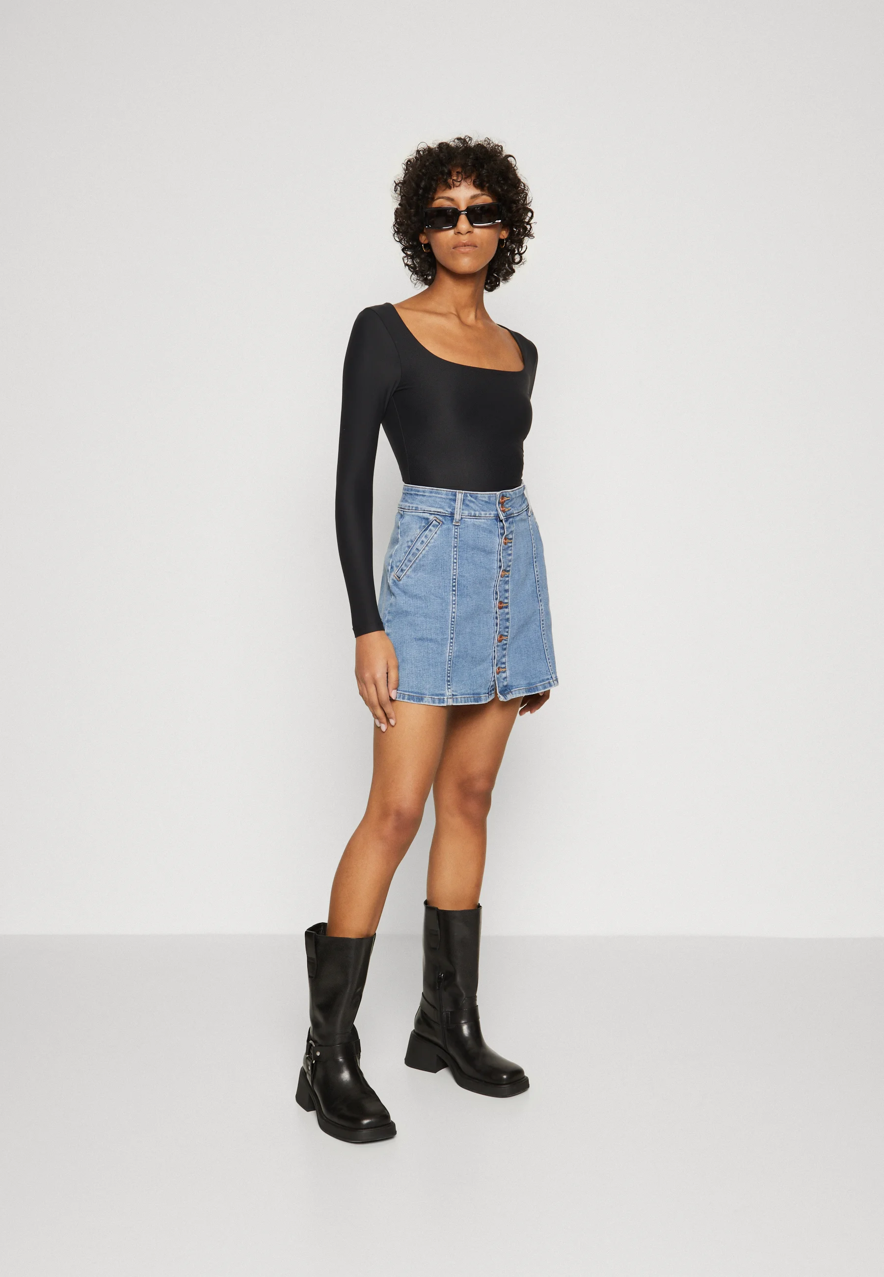Wrangler MINI SKIRT - Falda vaquera