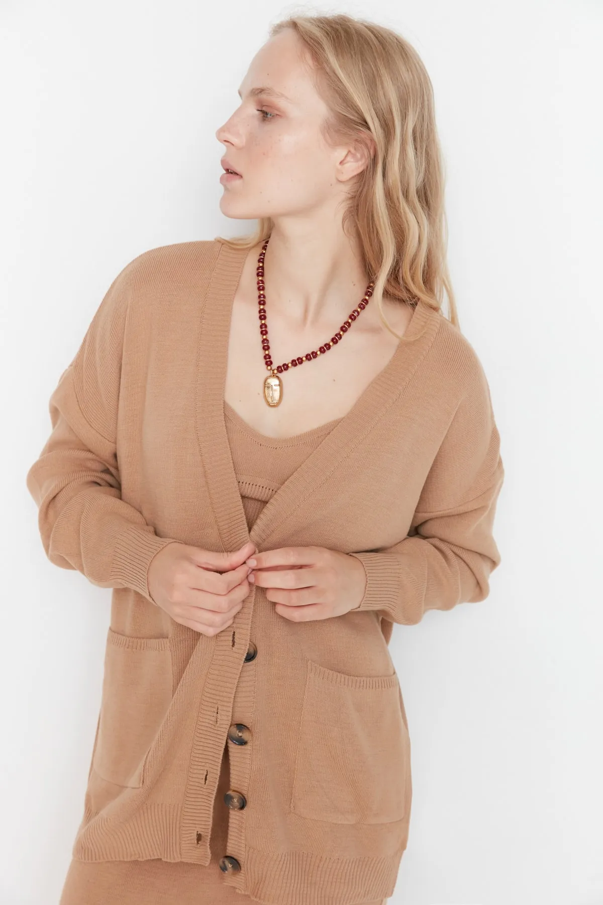 Trendyol Collection  Kamelfarbenes Strickoberteil und -unterteil-Set TWOAW23AU00029